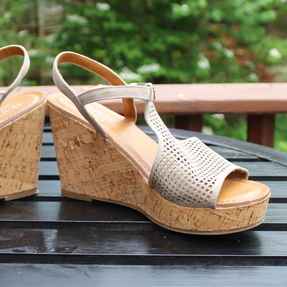 Franco Sarto Clinton 2 Platform Wedge Sandals size 7 - Picture 5 of 15